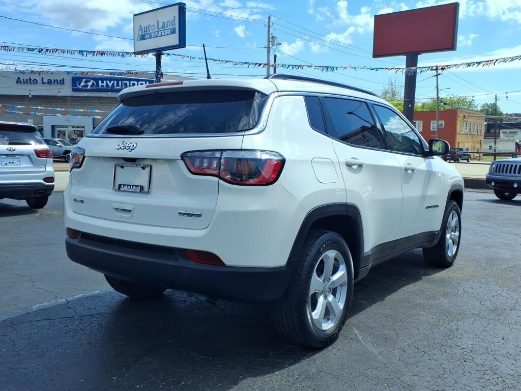 Used 2020 Jeep Compass Latitude w/ Cold Weather Group AWD/4WD image 5