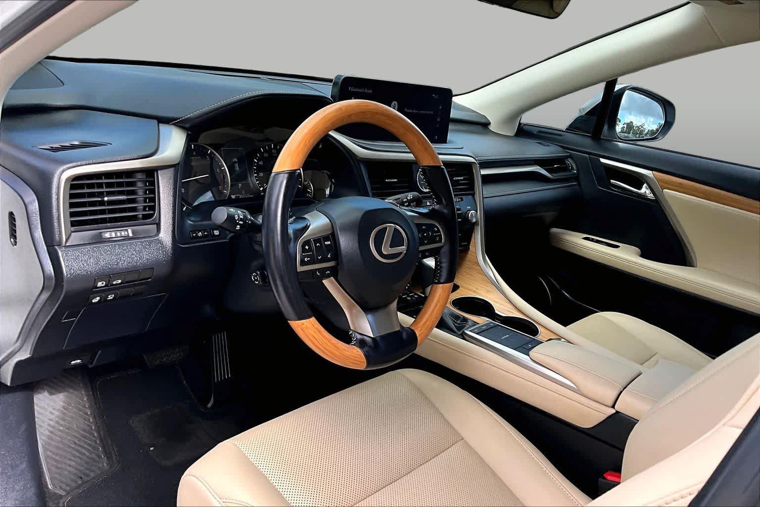 Used 2022 Lexus RX 350L FWD w/ Premium Package image 18