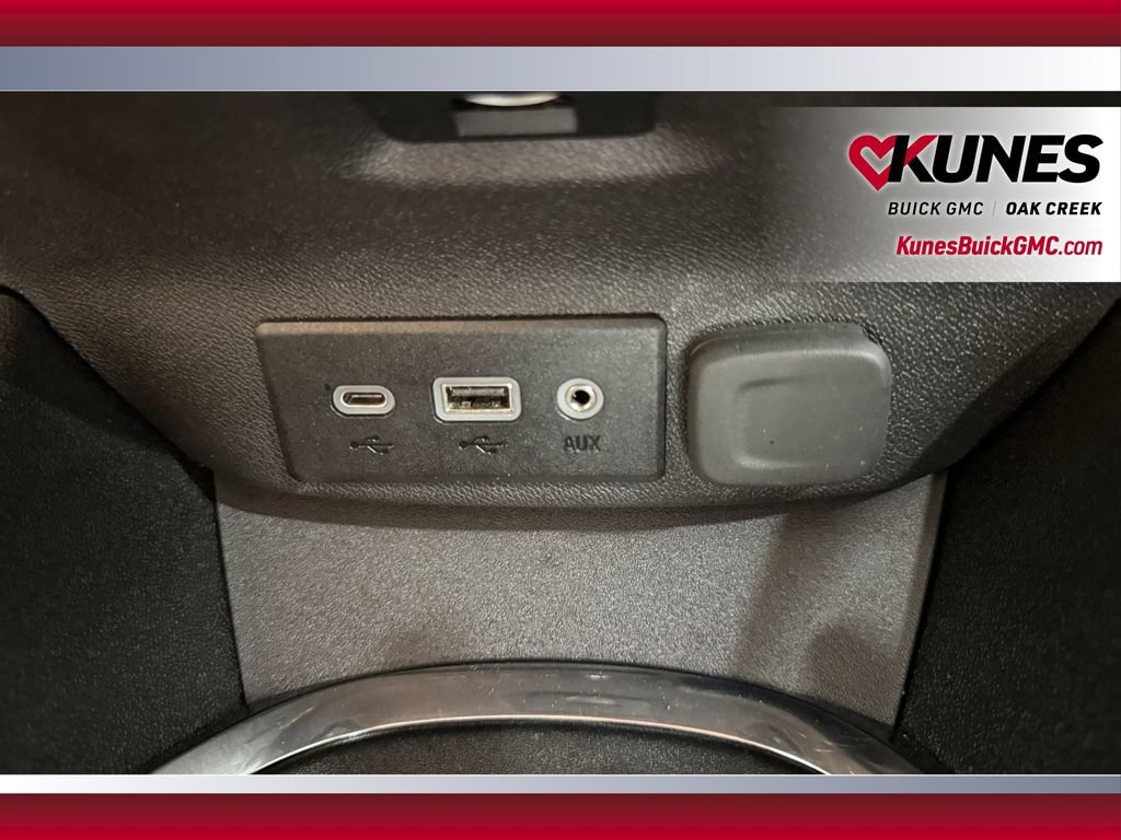 Used 2024 Chevrolet Malibu LT FWD image 31