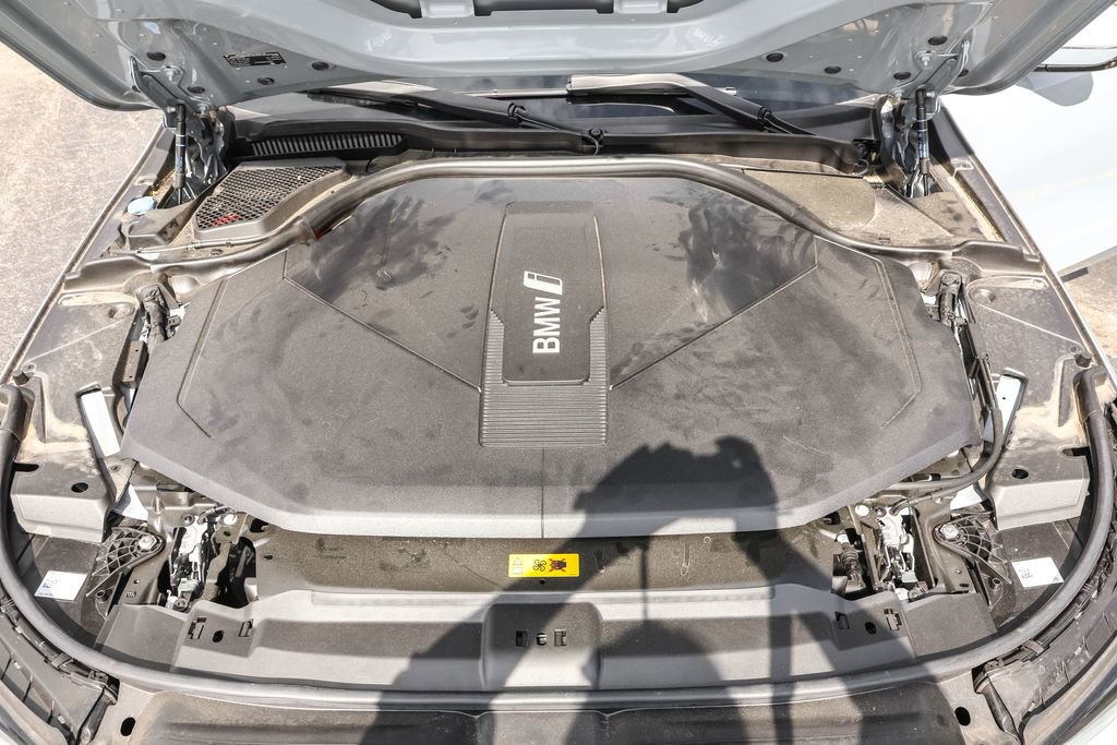 Used 2024 BMW i5 eDrive40i w/ M Sport Package image 71