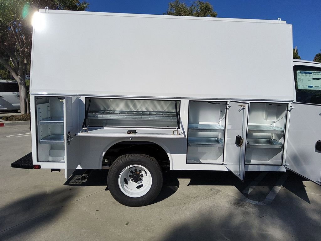 New 2026 Ford E-350 and Econoline 350 Super Duty w/ Power Equipment Group RWD image 21