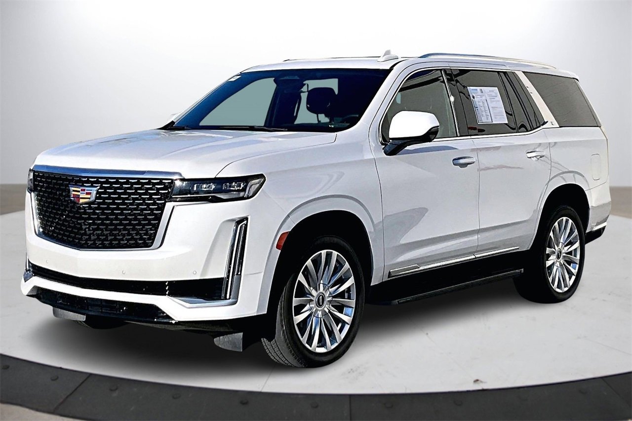 Used 2022 Cadillac Escalade Luxury image 4