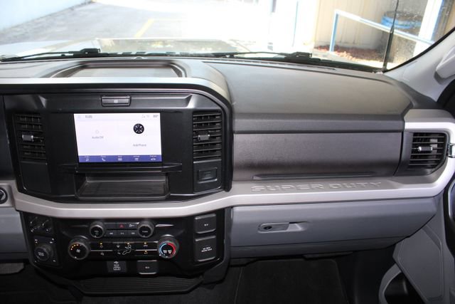 Used 2025 Ford F450 XLT image 28