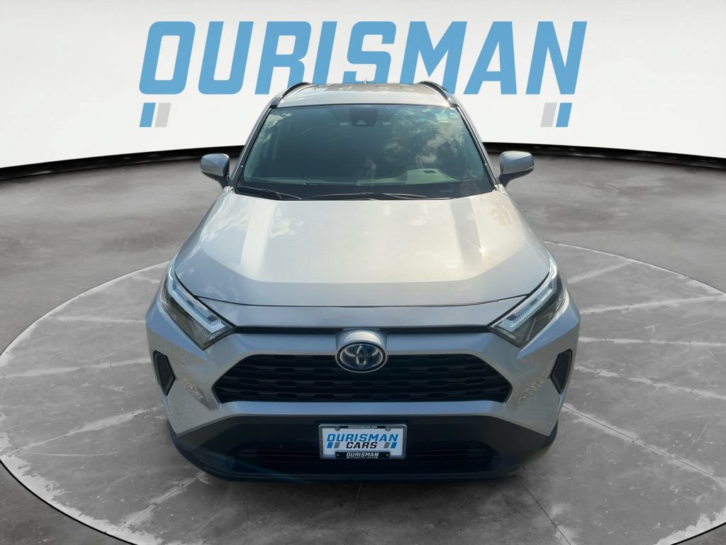 Certified 2024 Toyota RAV4 LE AWD/4WD image 10