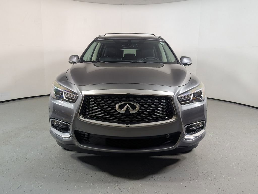 Used 2018 INFINITI QX60 FWD w/ Deluxe Technology Package image 2