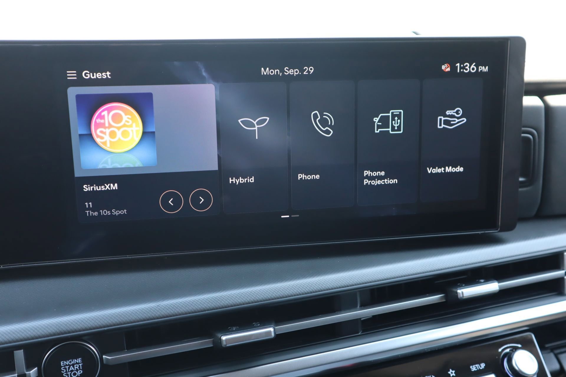 New 2025 Hyundai Elantra Sport image 13