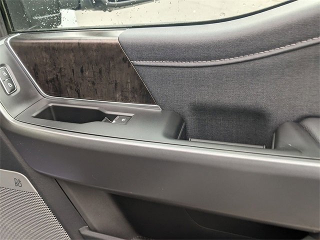 New 2025 Ford F250 Lariat w/ Lariat Ultimate Package image 38