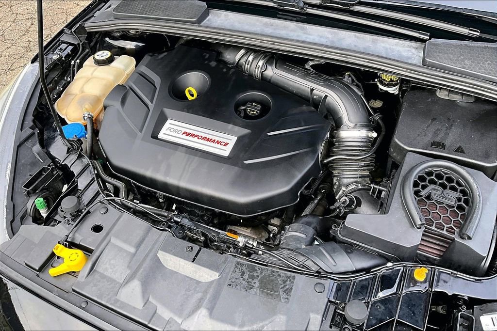 Used 2017 Ford Focus RS image 34