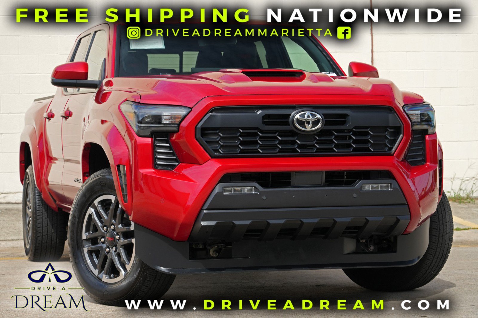 Used 2025 Toyota Tacoma TRD Sport w/ TRD Sport Upgrade Package AWD/4WD image 2