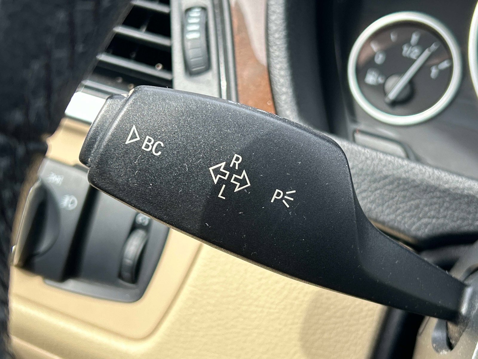 Used 2015 BMW 328i Sedan image 25