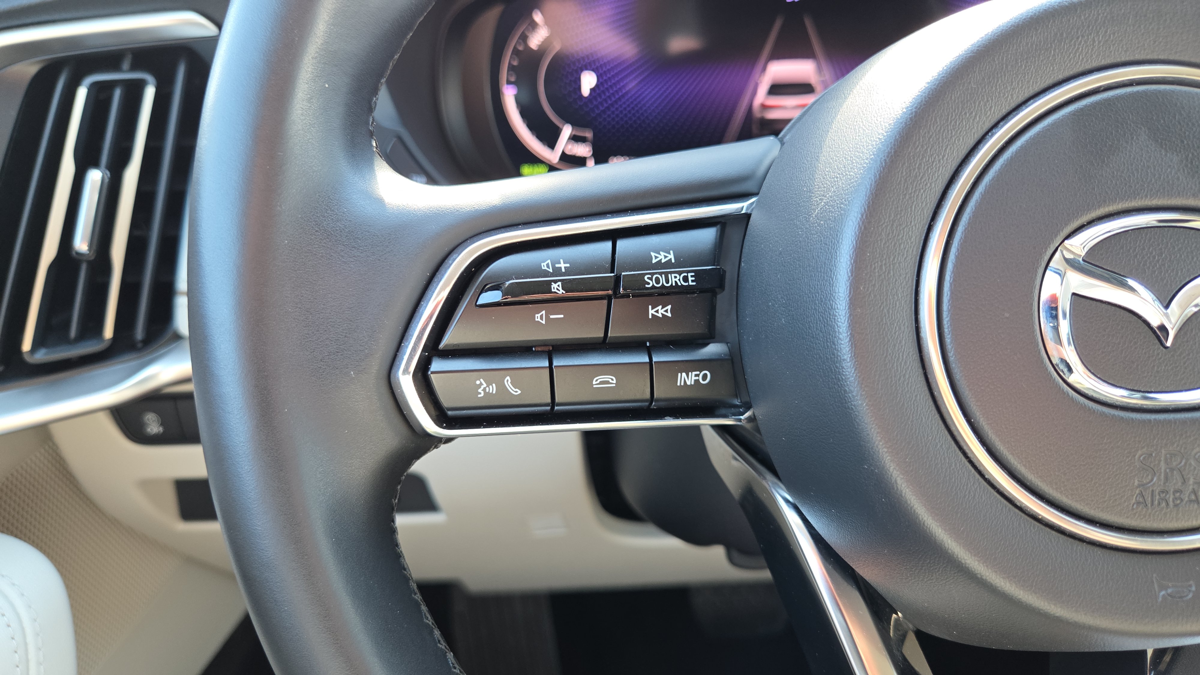 Used 2025 MAZDA CX-90 Plug-In Hybrid w/ Premium Plus AWD/4WD image 38