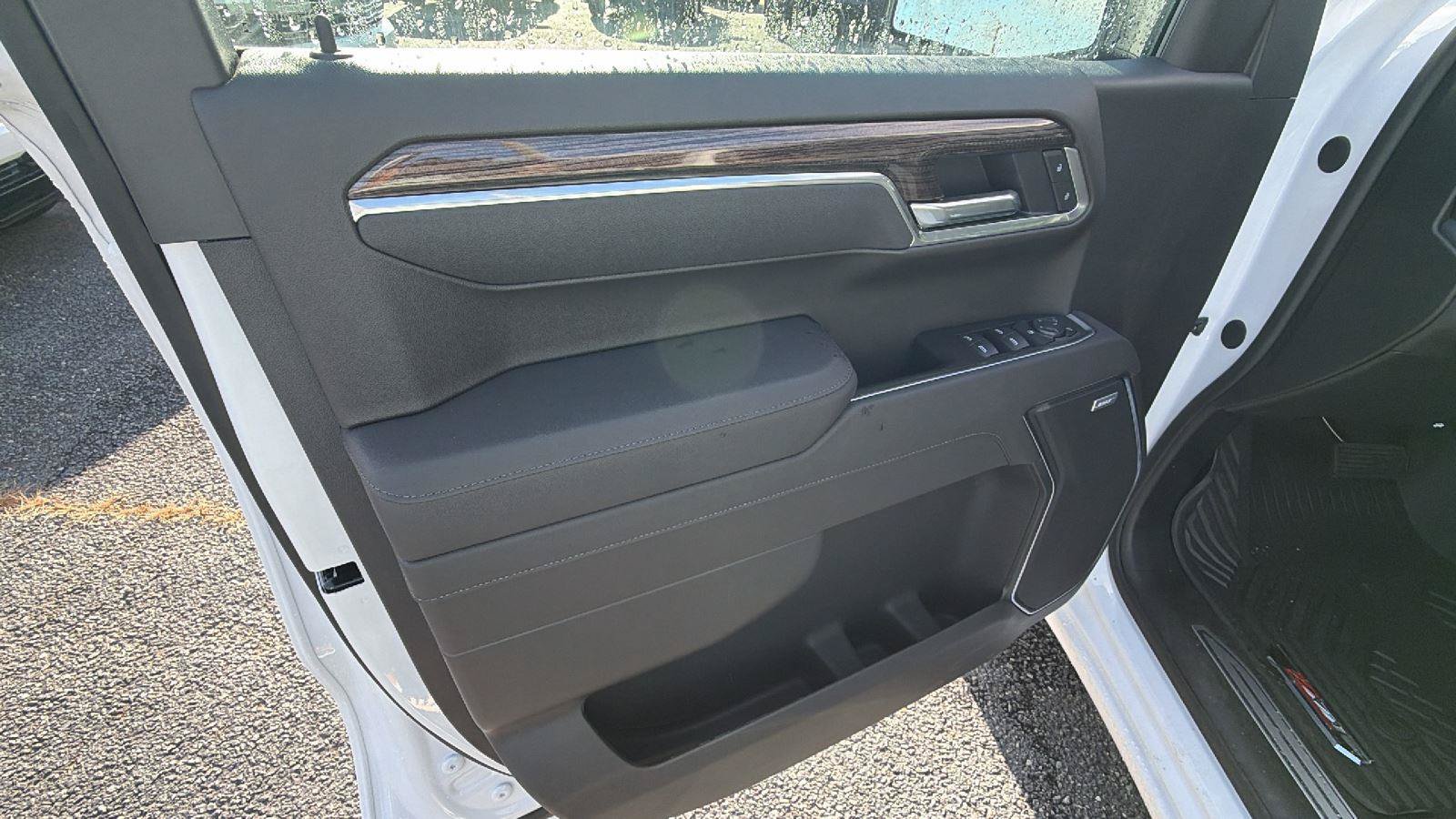 New 2026 Chevrolet Silverado 1500 RST w/ RST All Star Premium Package AWD/4WD image 14