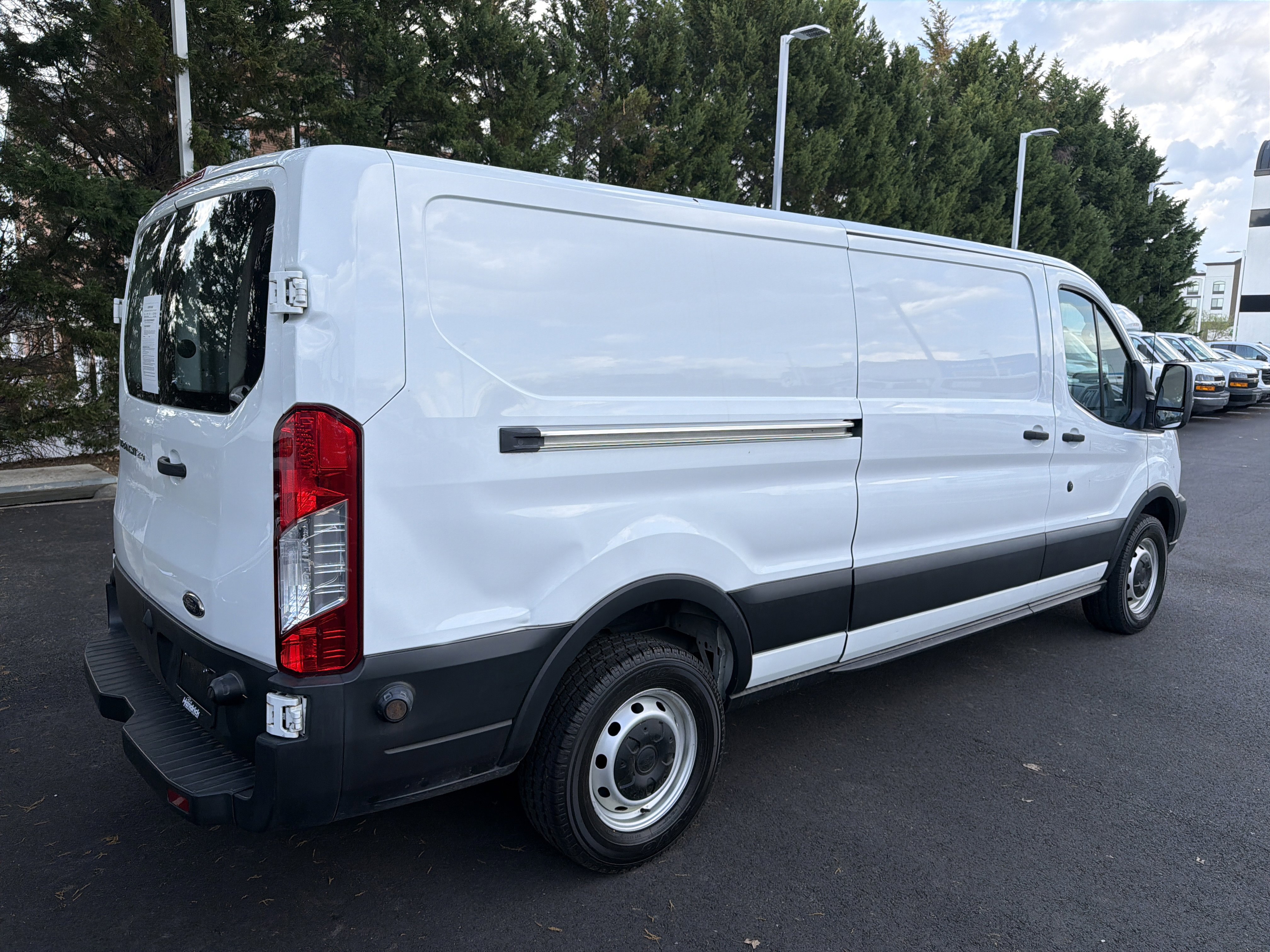 Used 2019 Ford Transit 250 148 Low Roof image 10
