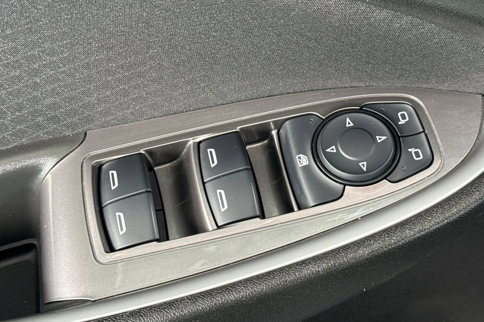 Used 2025 Chevrolet Malibu RS FWD image 18
