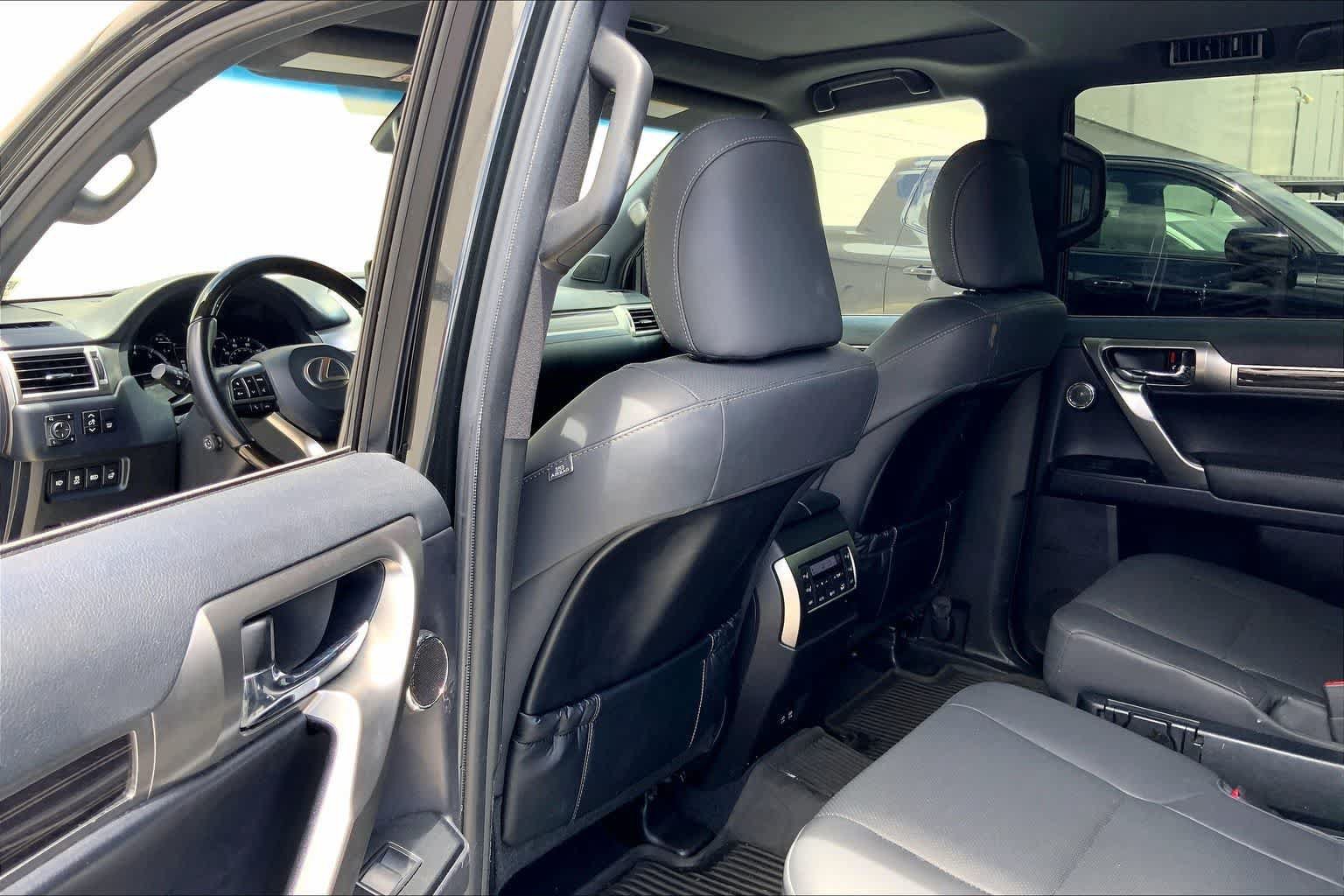 Used 2022 Lexus GX 460 Premium AWD/4WD image 12