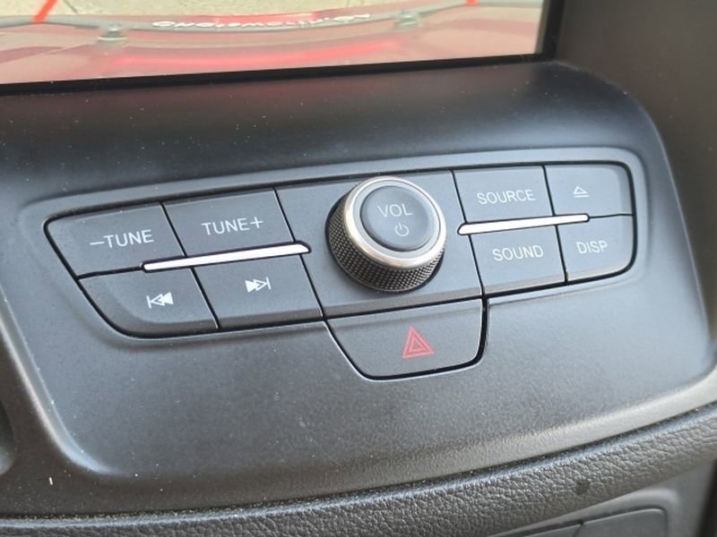 Used 2017 Ford Escape SE w/ SE Leather Comfort Package FWD image 22
