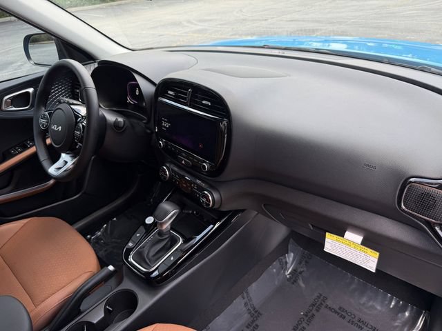 Certified 2025 Kia Soul EX FWD image 39