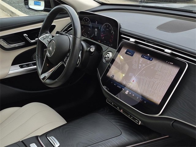 Certified 2025 Mercedes-Benz E 350 4MATIC Sedan image 12