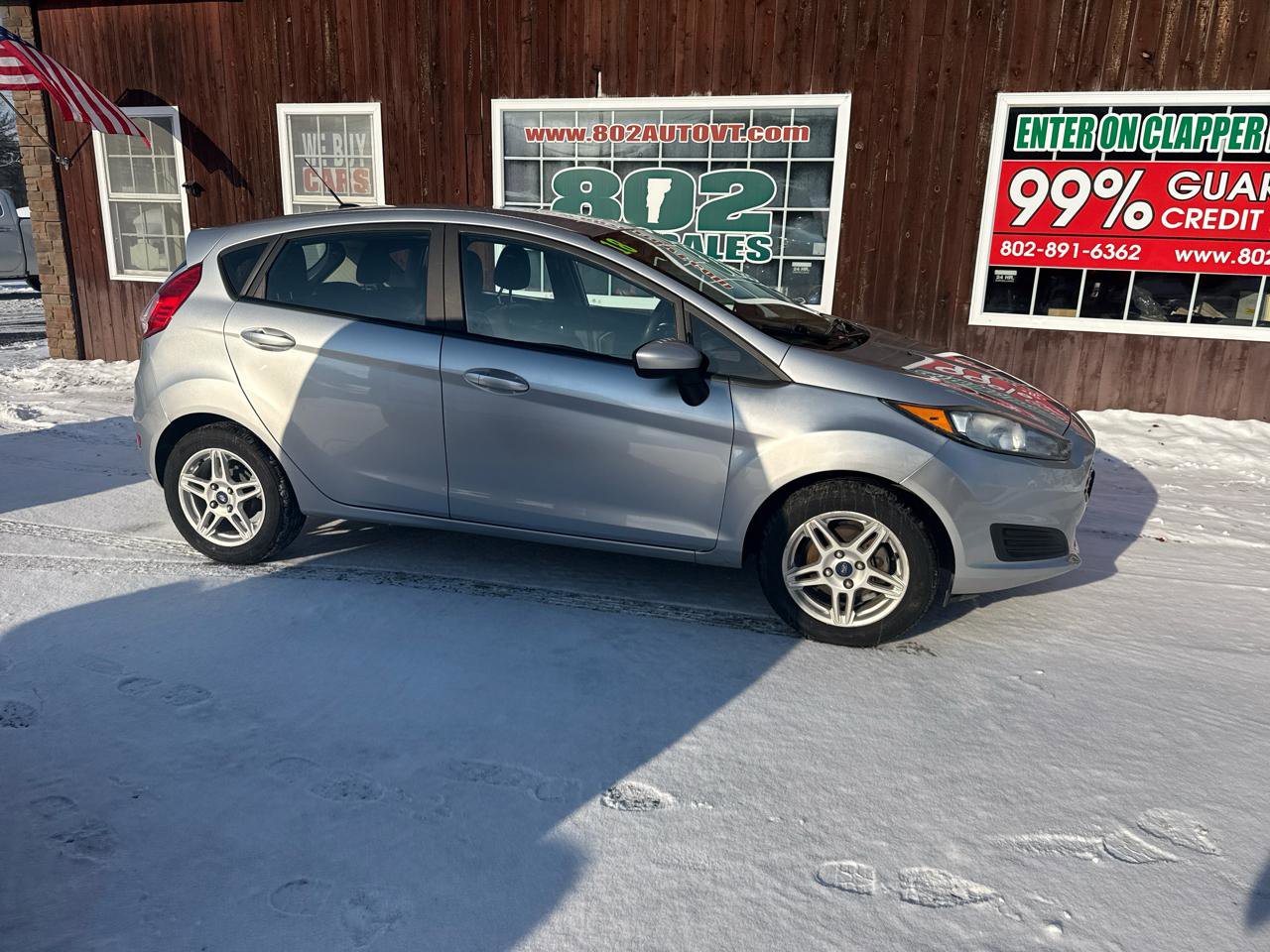 Used 2018 Ford Fiesta SE image 8