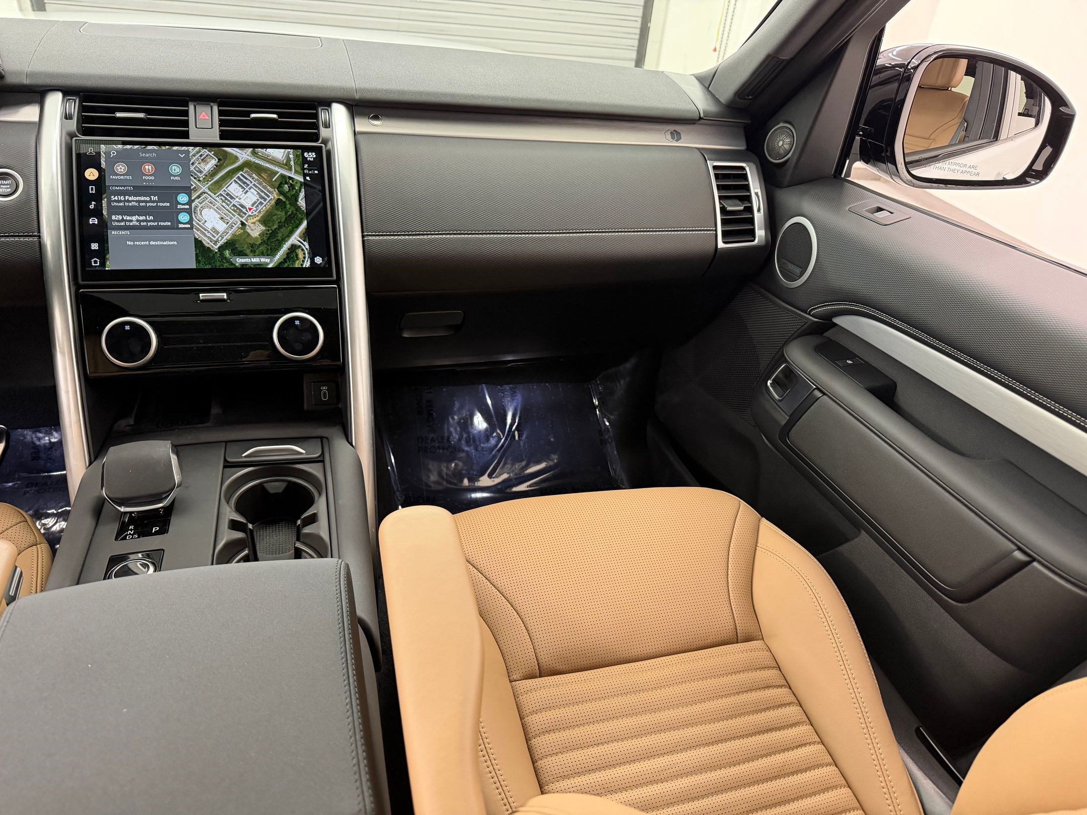 New 2026 Land Rover Discovery Limited Edition AWD/4WD image 30