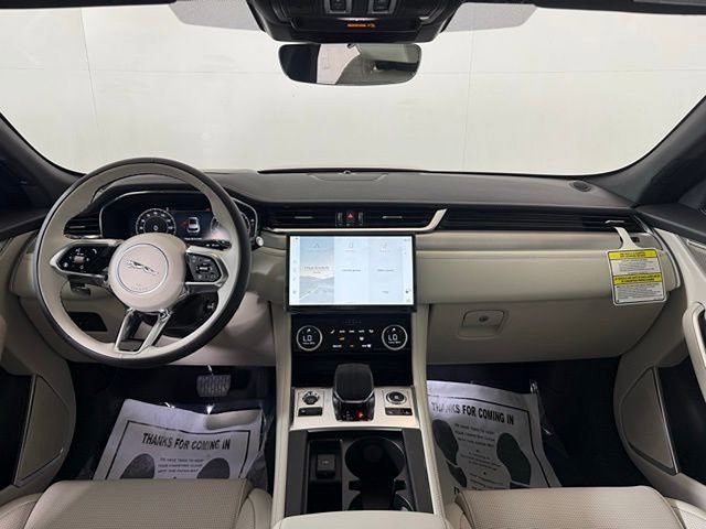 New 2025 Jaguar F-PACE R-Dynamic S image 23
