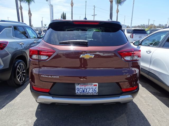 Used 2023 Chevrolet TrailBlazer LT FWD image 3
