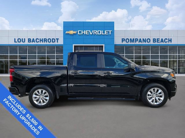 Used 2025 Chevrolet Silverado 1500 Custom RWD image 2