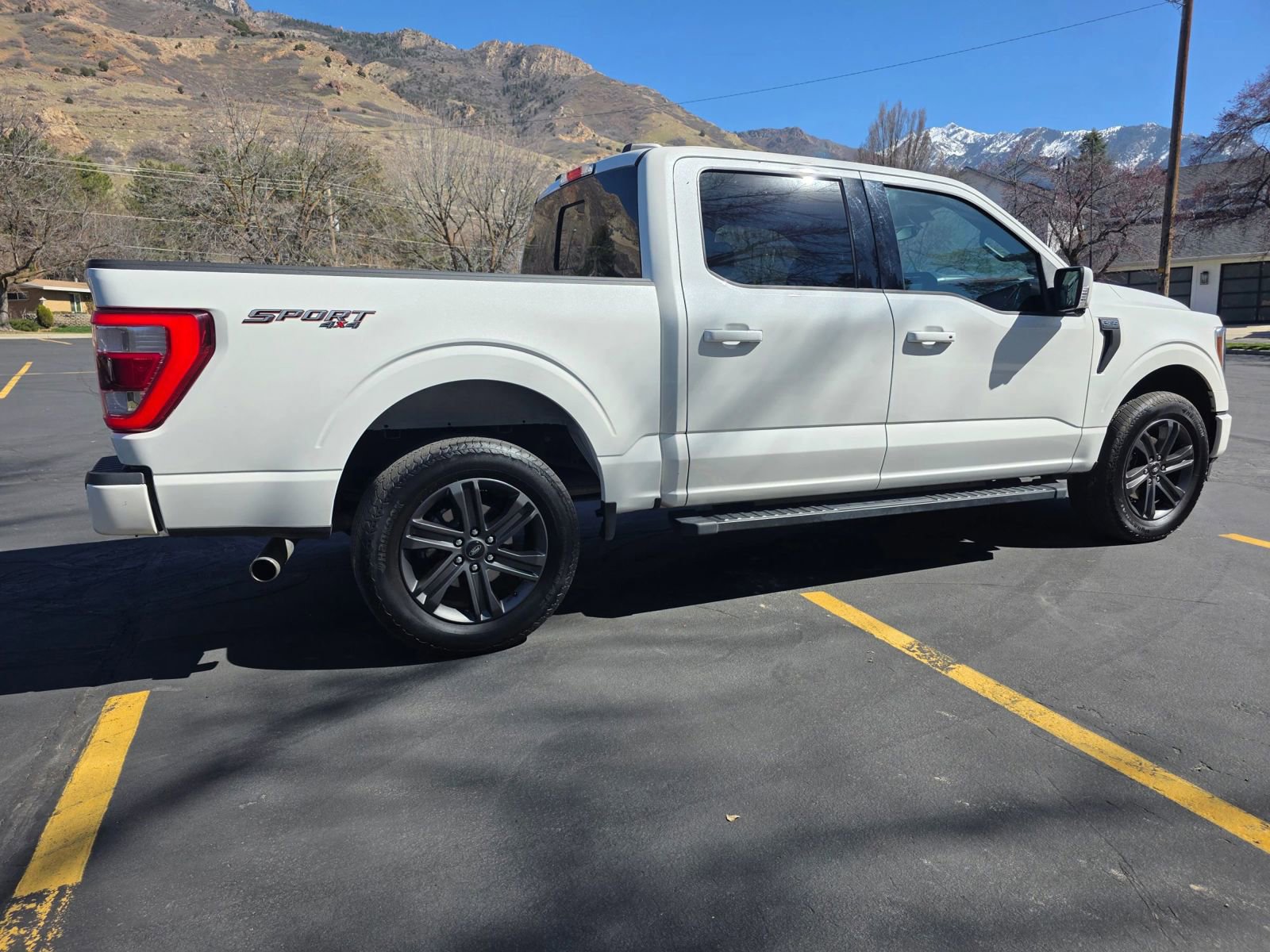 Used 2023 Ford F150 Lariat w/ Equipment Group 502A High image 13