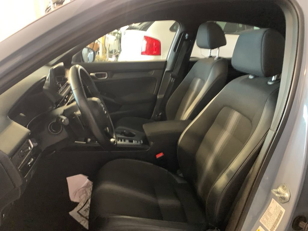 Used 2023 Honda Civic Sport image 14