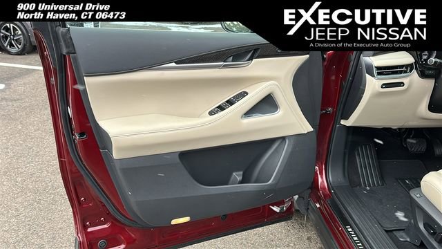 Used 2024 INFINITI QX60 Sensory image 8