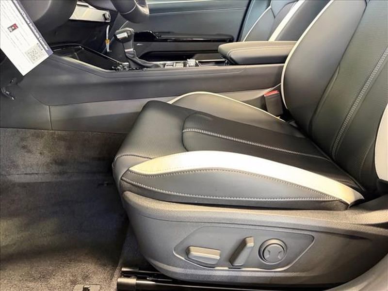 New 2026 Kia K5 GT-Line image 10