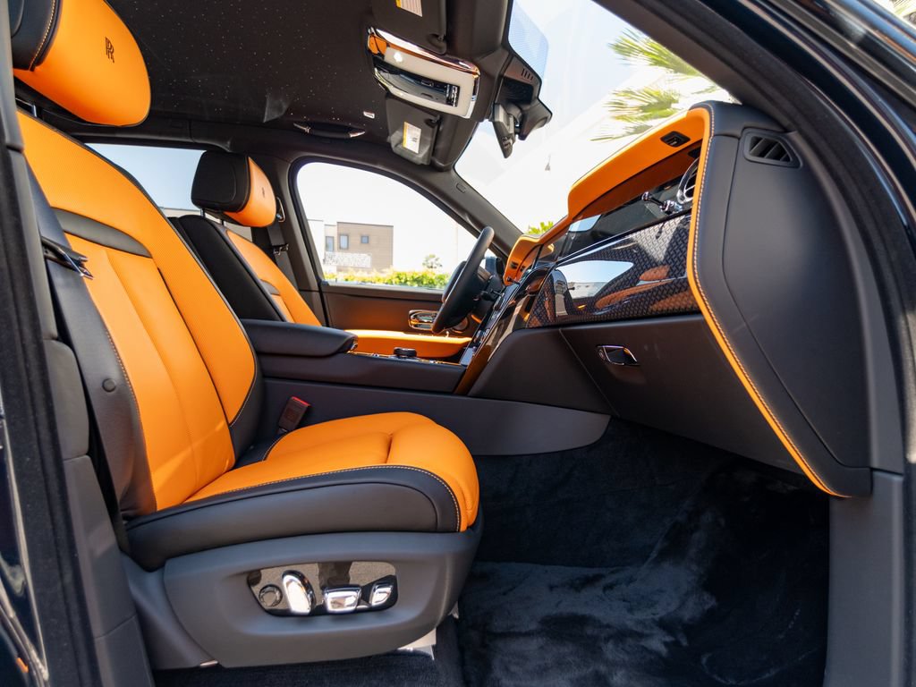 New 2027 Rolls-Royce Cullinan Black Badge AWD/4WD image 37