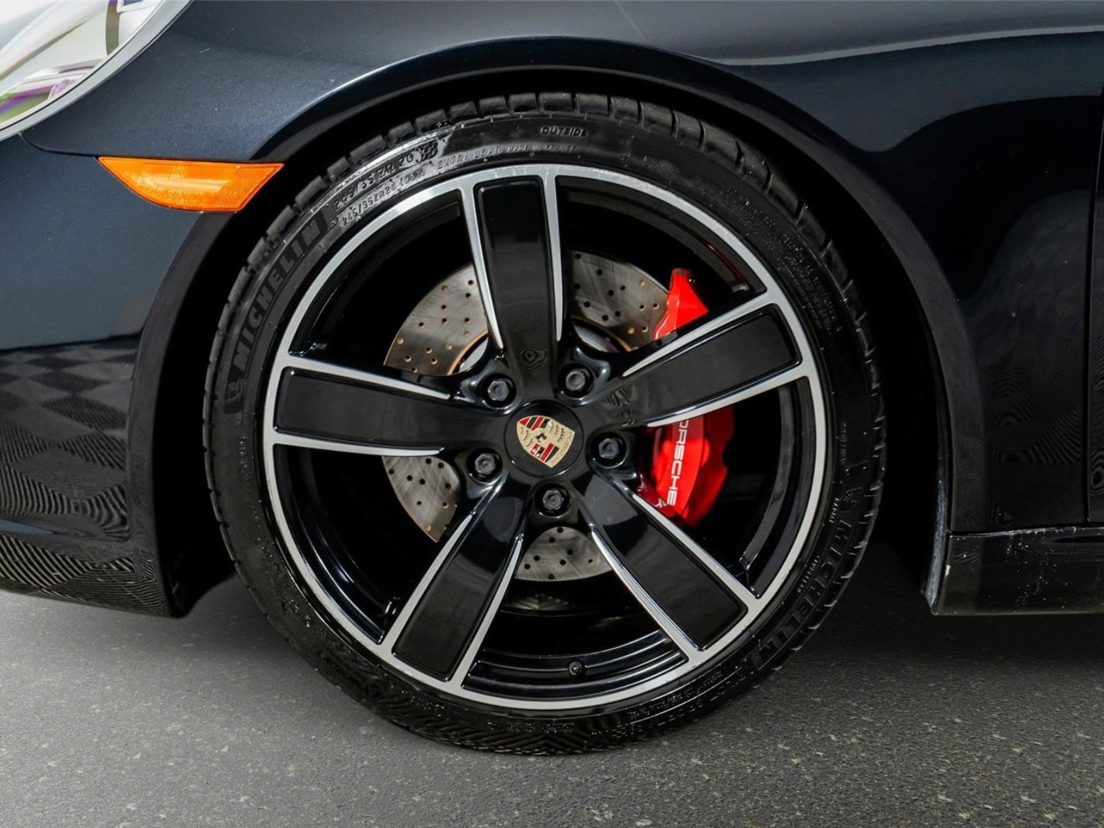 Used 2017 Porsche 911 Carrera S image 20