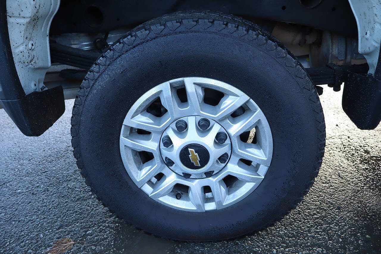 Used 2023 Chevrolet Silverado 2500 LT image 21