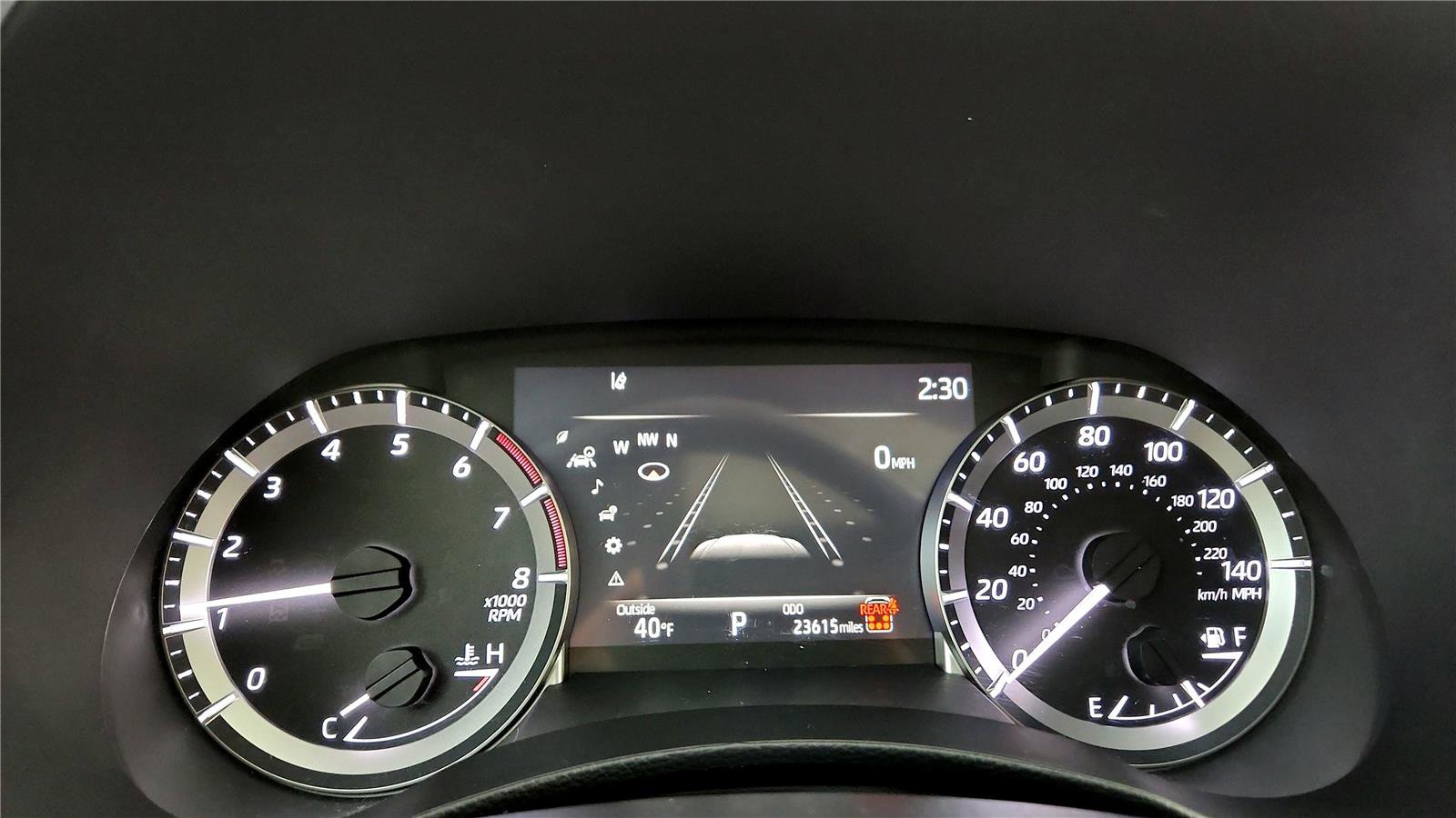 Used 2024 Toyota Highlander XLE image 28