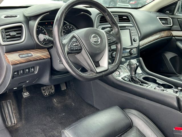 Used 2017 Nissan Maxima Platinum image 17
