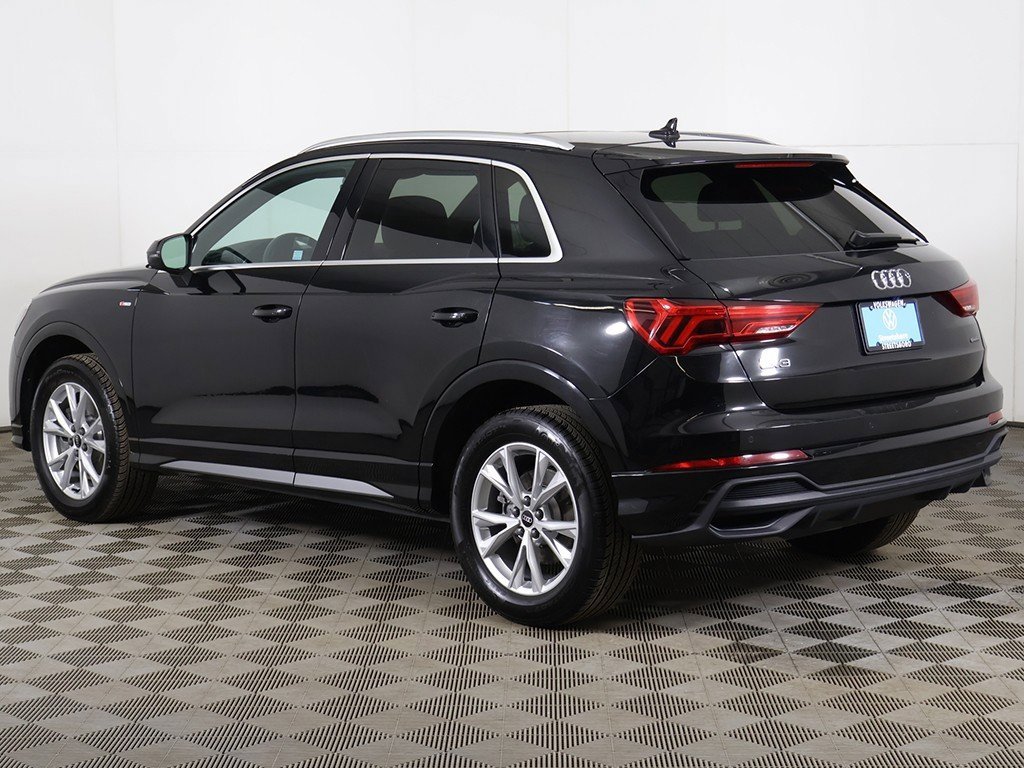 Used 2023 Audi Q3 2.0T Premium Plus w/ Premium Plus Package image 10