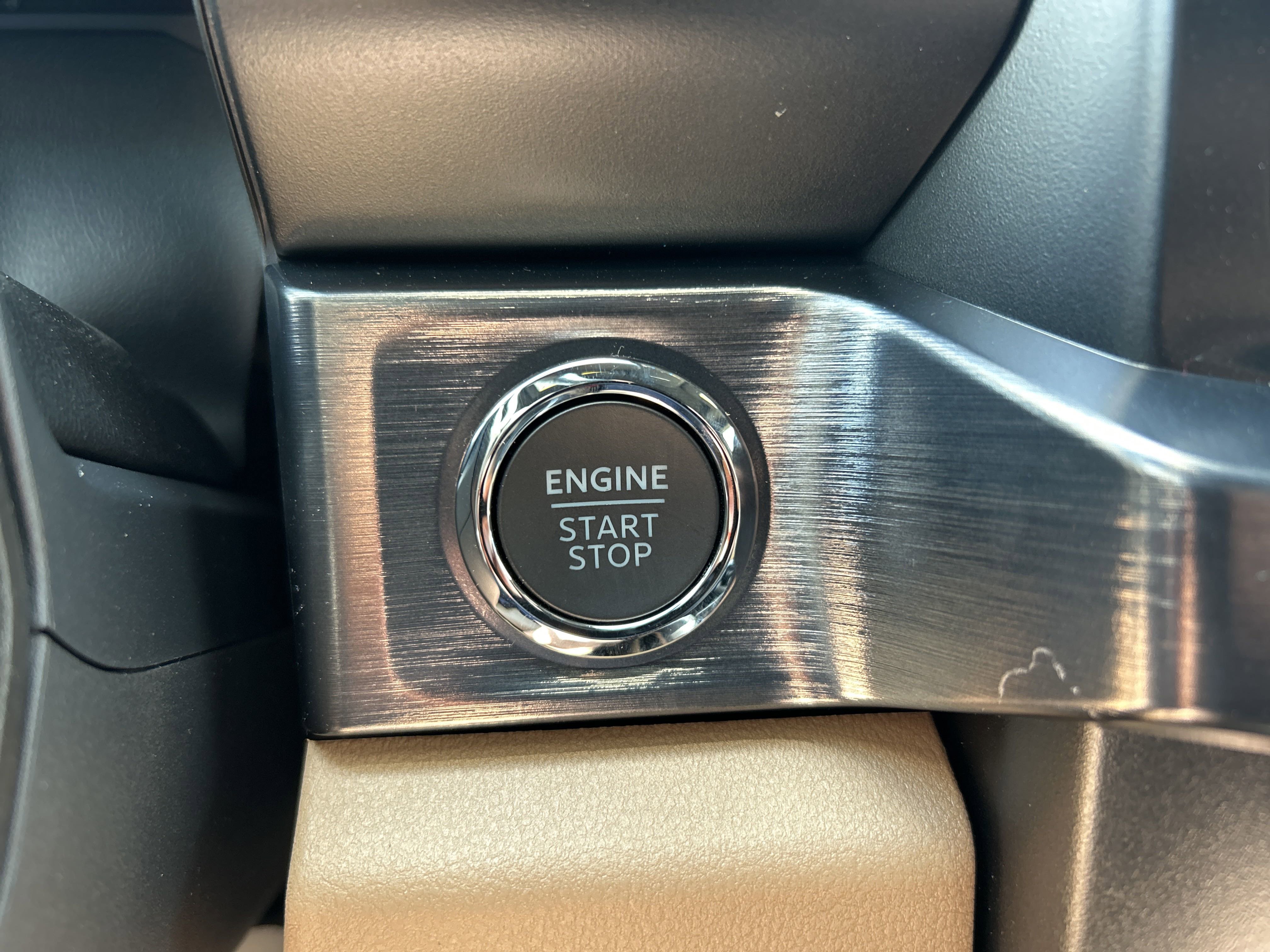 New 2025 Ford F250 Lariat w/ Lariat Ultimate Package image 32