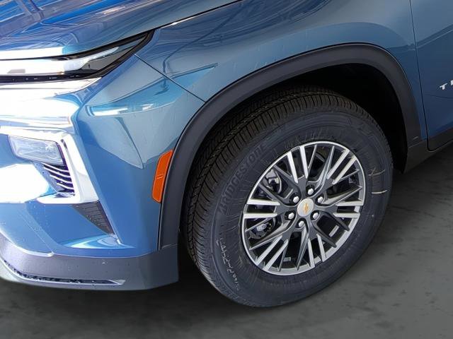 New 2026 Chevrolet Traverse LT FWD image 7