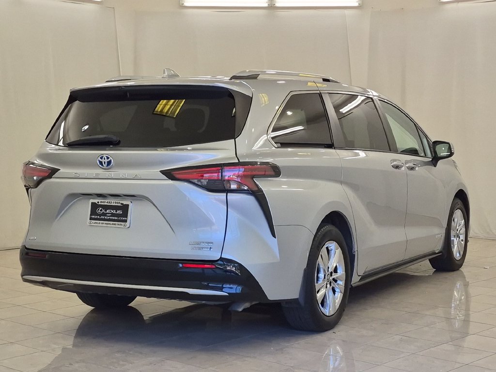 Used 2021 Toyota Sienna Limited AWD/4WD image 9