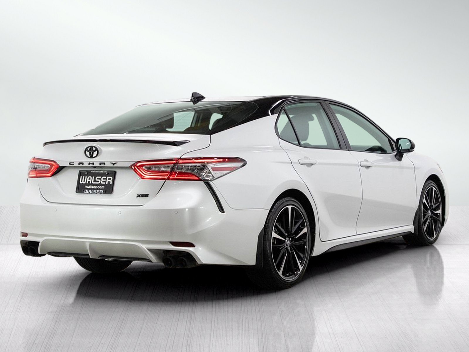 Used 2019 Toyota Camry XSE w/ Driver Assist Package FWD image 5