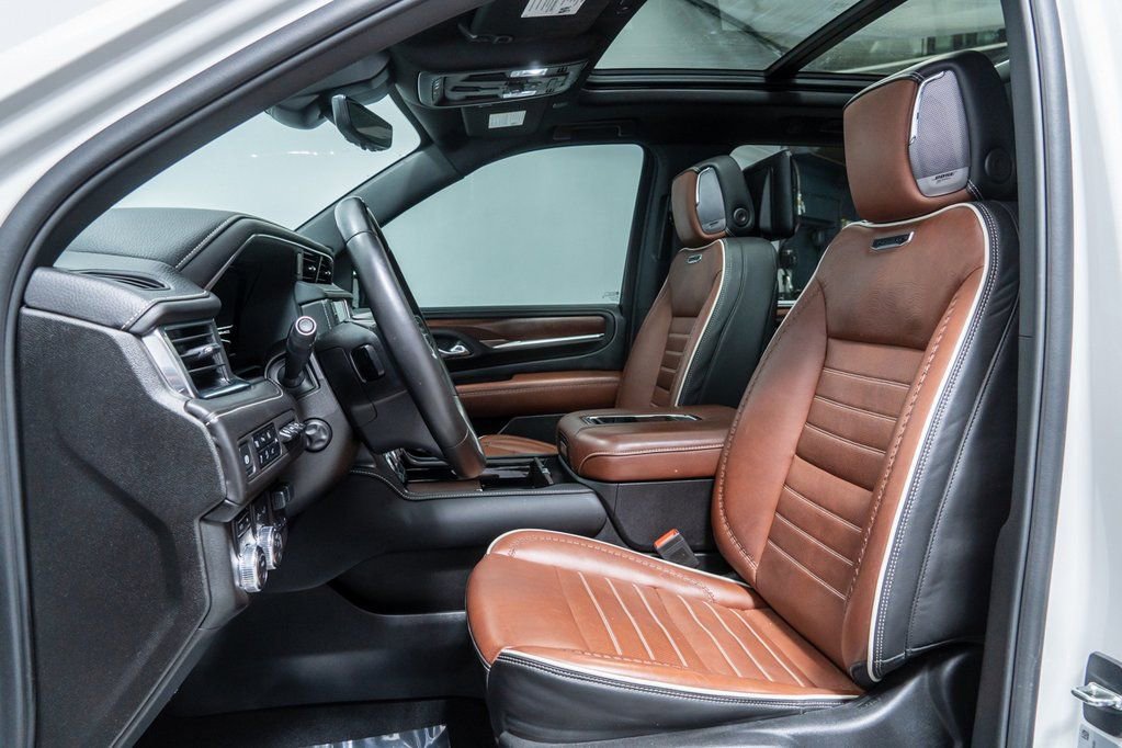 Used 2024 GMC Yukon XL Denali Ultimate image 4