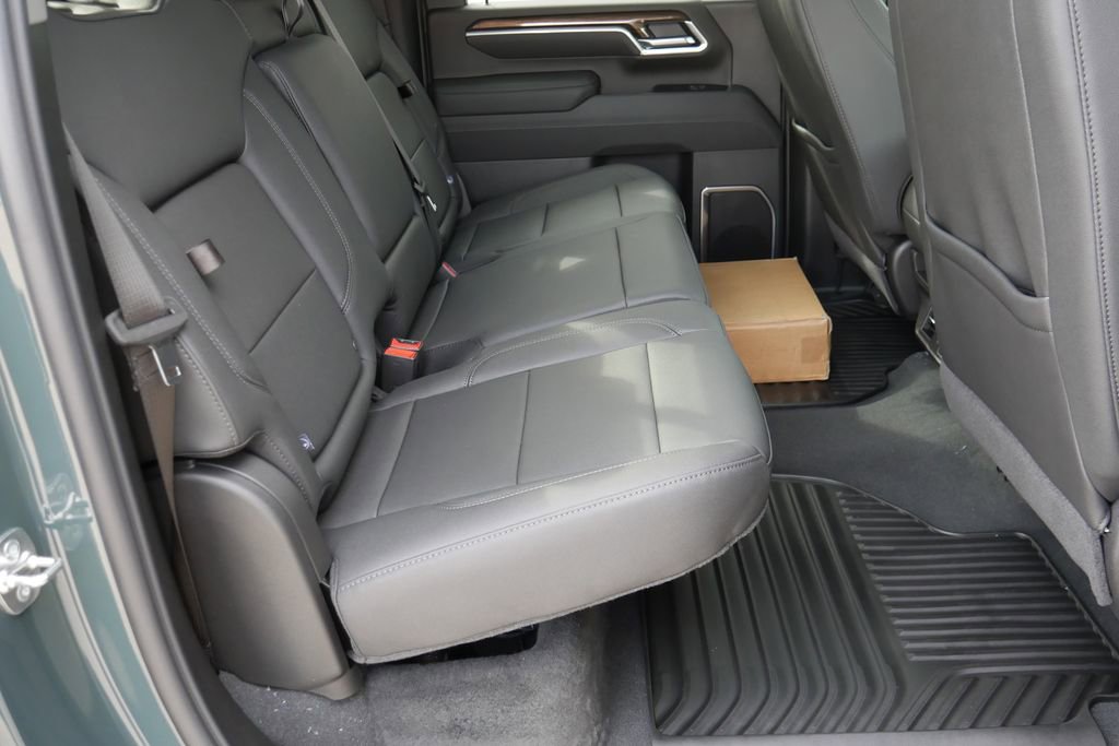 New 2026 Chevrolet Silverado 3500 LT w/ All Star Edition AWD/4WD image 22