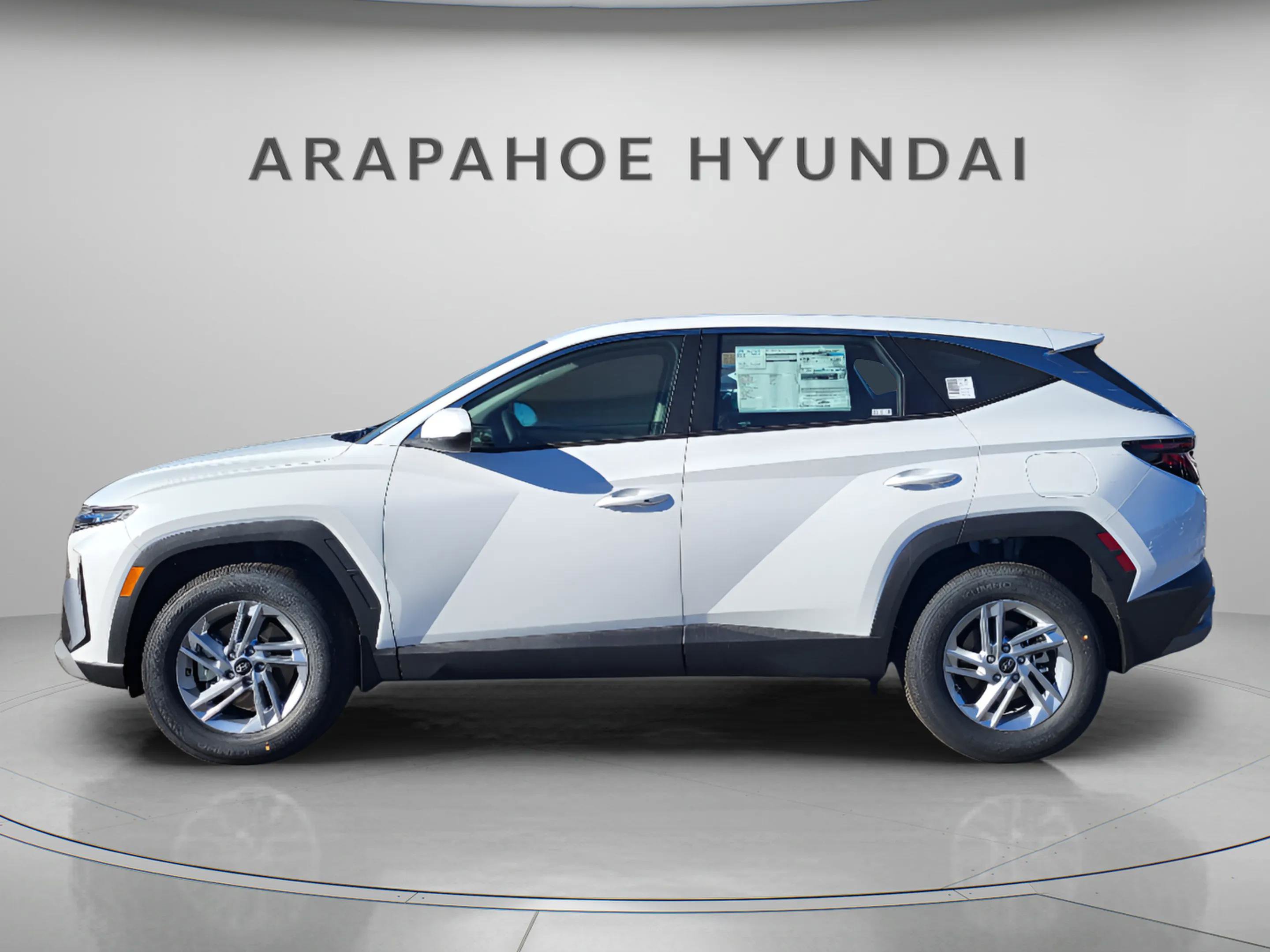 New 2026 Hyundai Tucson SE AWD/4WD image 2