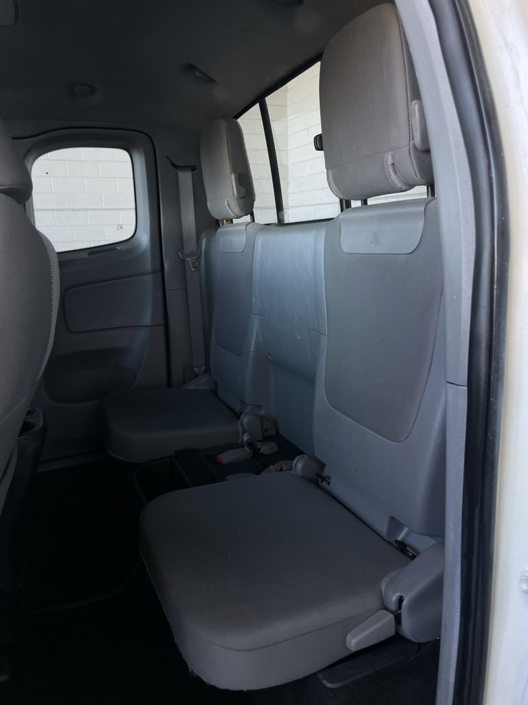 Used 2014 Toyota Tacoma 4x4 Access Cab V6 image 11