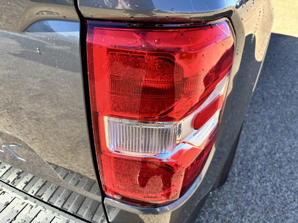 New 2025 Ford Maverick XLT image 7