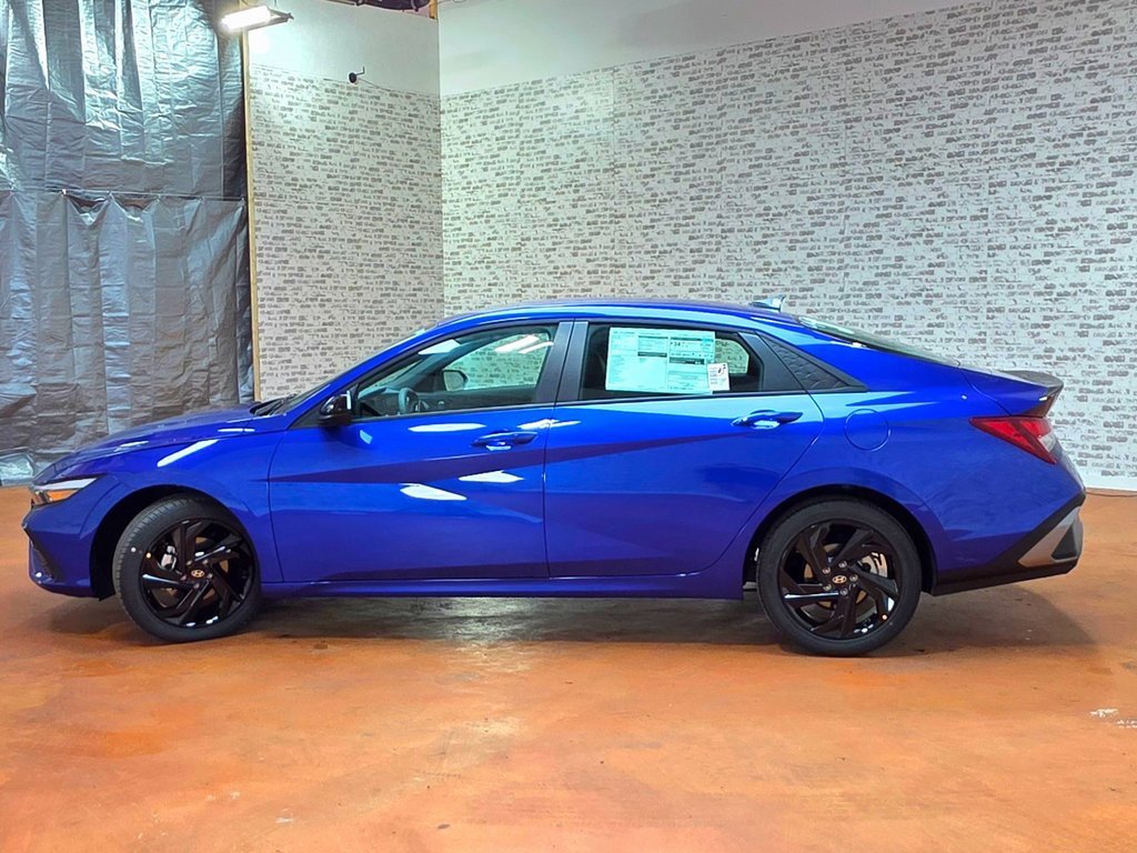 New 2026 Hyundai Elantra Sport w/ Cargo Package image 7