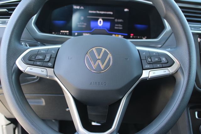 Used 2022 Volkswagen Tiguan S image 18