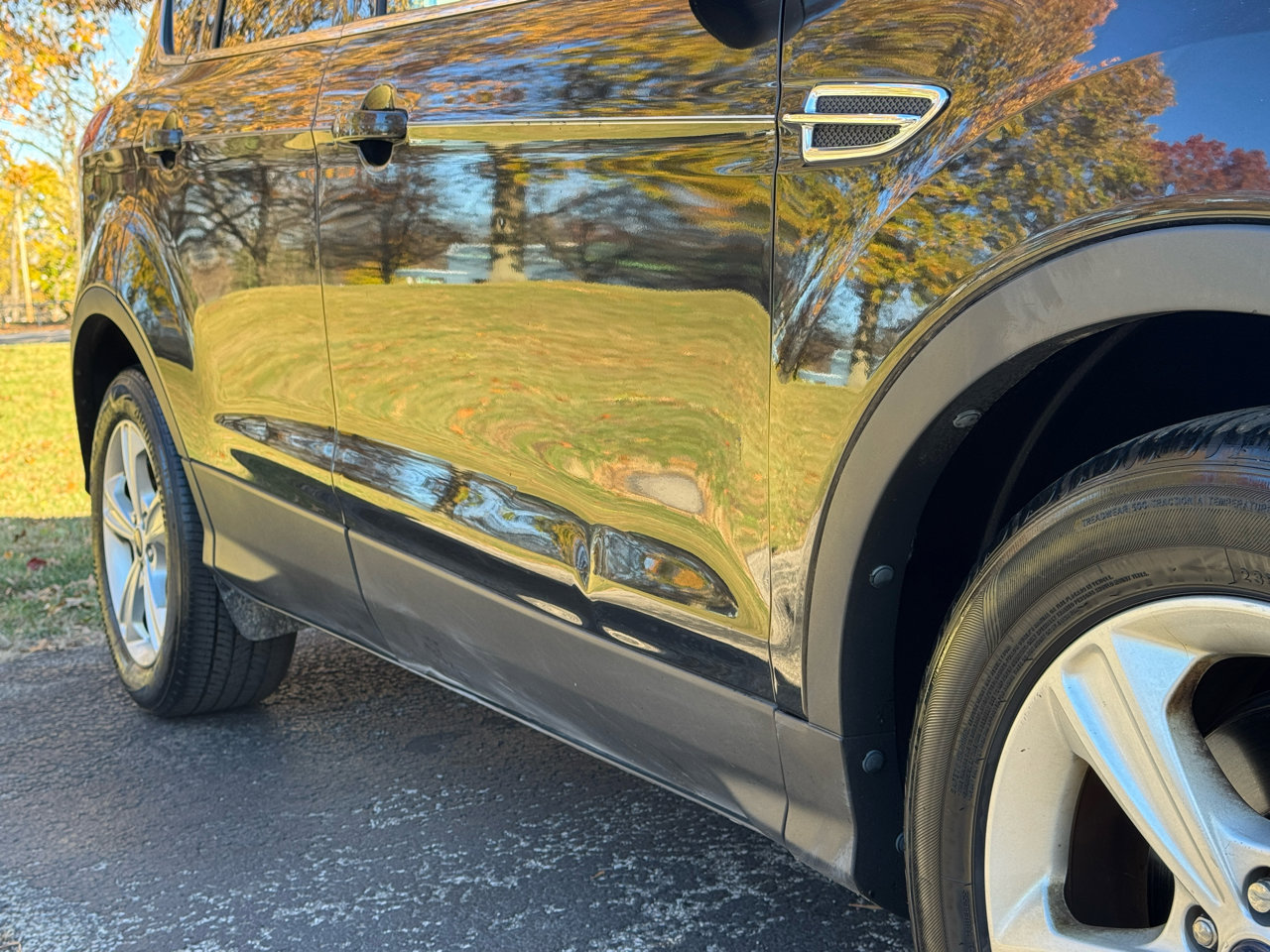 Used 2014 Ford Escape SE w/ Equipment Group 201A image 21