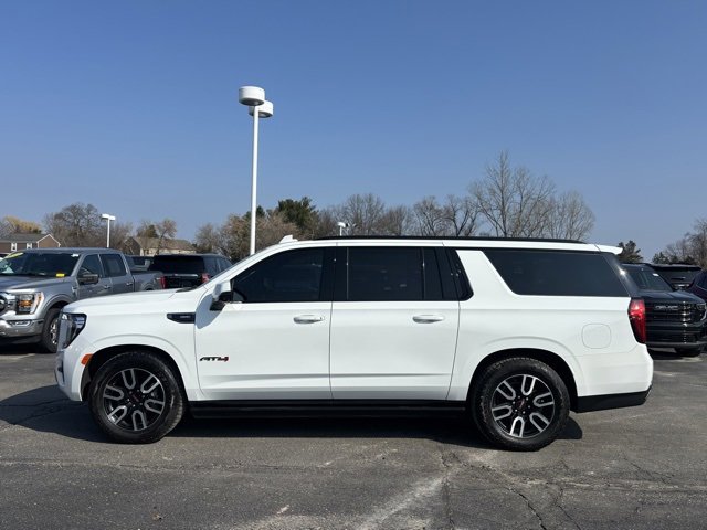 Used 2024 GMC Yukon XL AT4 w/ AT4 Premium Plus Package image 8